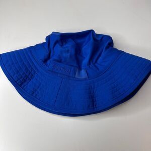 This item is a Coolibar sun hat, a brand specializing in UPF 50+ sun protection